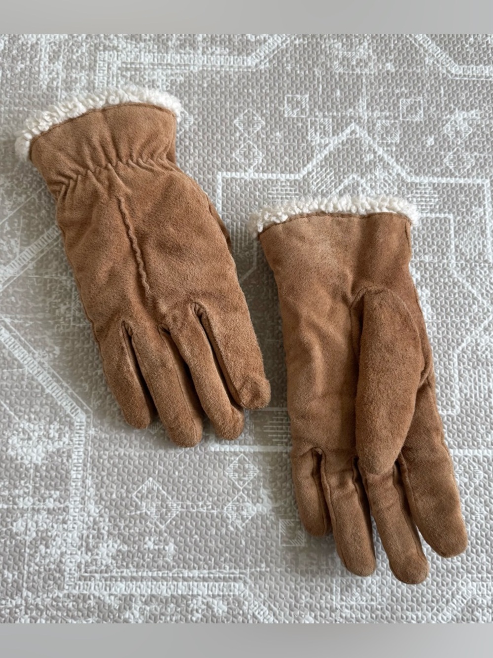 Vintage Isotoner Aris Genuine Leather Suede Shearling Lined Gloves - Picture 7 of 8